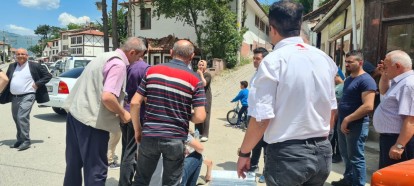 BOLU'DA OTOMOBİLİN ÇARPTIĞI BİSİKLETLİ ÇOCUK  YARALANDI