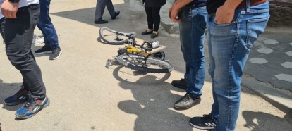 BOLU'DA OTOMOBİLİN ÇARPTIĞI BİSİKLETLİ ÇOCUK  YARALANDI