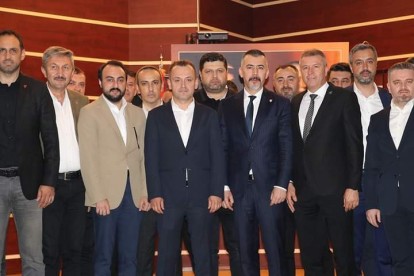 İŞTE YENİ YÖNETİM