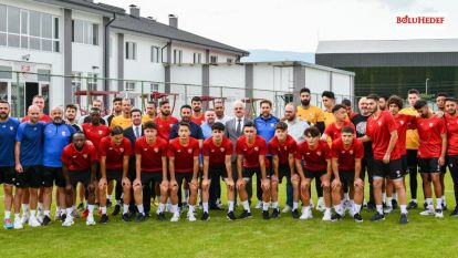 VALİ KILIÇ'TAN BOLUSPORLU OYUNCULARA ZİYARET