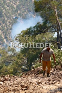 GÖYNÜK'TEKİ ORMAN YANGININA HAVADAN MÜDAHALE DEVAM EDİYOR