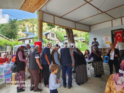 MUDURNU TAŞÇILAR KÖYÜNDE SAĞLIK TARAMASI YAPILDI