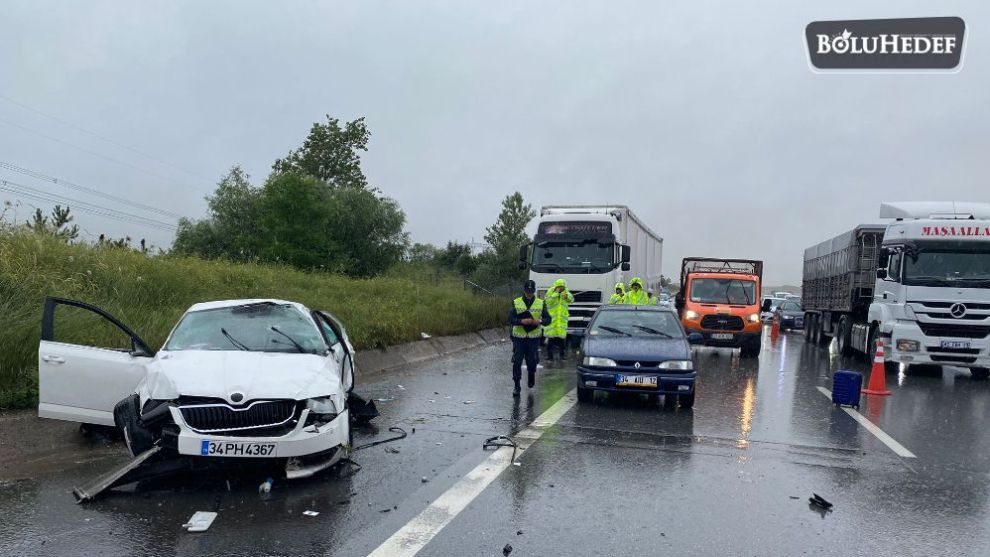 TAKLA ATAN OTOMOBİLDEN FIRLAYAN KIZ ÇOCUĞU HAYATINI KAYBETTİ