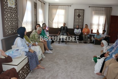 ANADOLUYUZ BİZ PROJESİ ÖĞRENCİLERİ AHİ KENTİ MUDURNU'DA