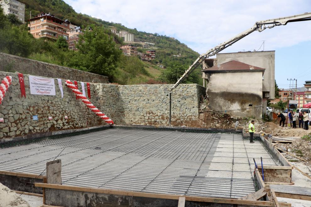 Maçka’da Aile Sağlığı Merkezi ve 112 Acil İstasyonu’nun temeli törenle atıldı