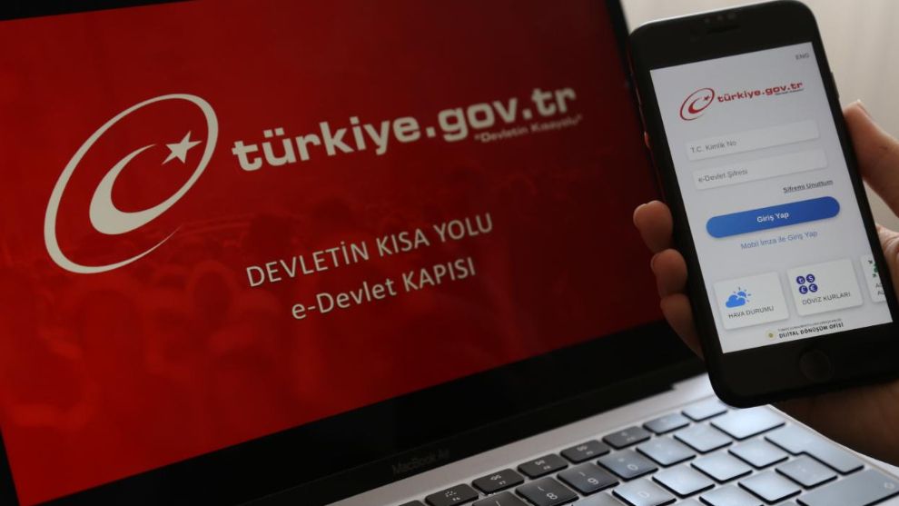 E-DEVLET'E YENİ ÖZELLİK EKLENDİ: BUGÜN İTİBARIYLA BAŞLADI