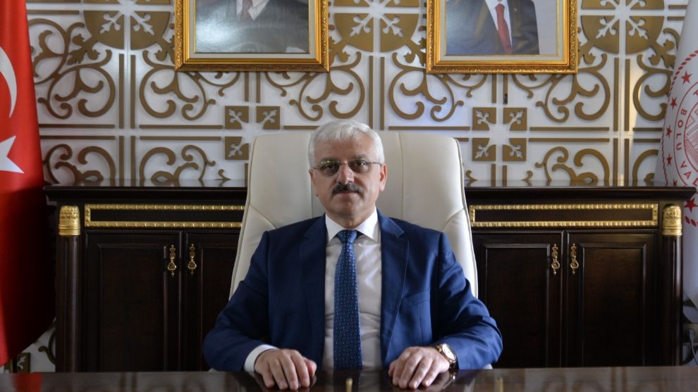 “ATATÜRK'Ü MİNNET VE ŞÜKRANLA ANIYORUZ”