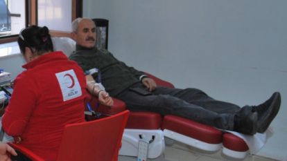 Acil Kan Aranıyor…