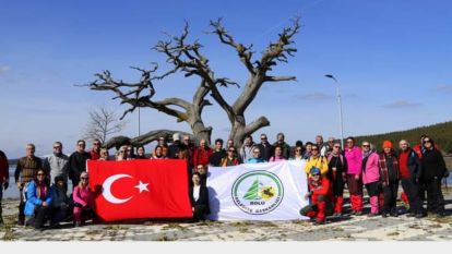 DOĞAYI SEVİYORUM BAHAR GELMİŞ DAĞLARIMA YÜRÜYÜŞÜ MUHTEŞEMDİ...