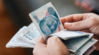 Emekli kök maaşlarına müjde! 2024 SGK maaş tablosu belirlendi...