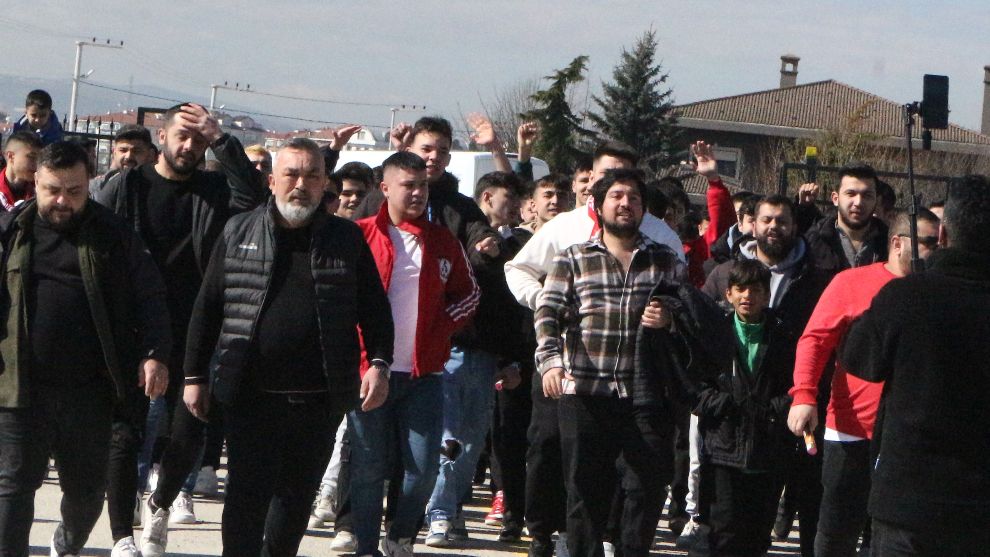 Boluspor taraftarlarının idman ziyaretine ÖZEL KLİP: 