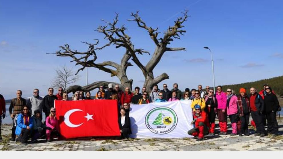 DOĞAYI SEVİYORUM BAHAR GELMİŞ DAĞLARIMA YÜRÜYÜŞÜ MUHTEŞEMDİ...