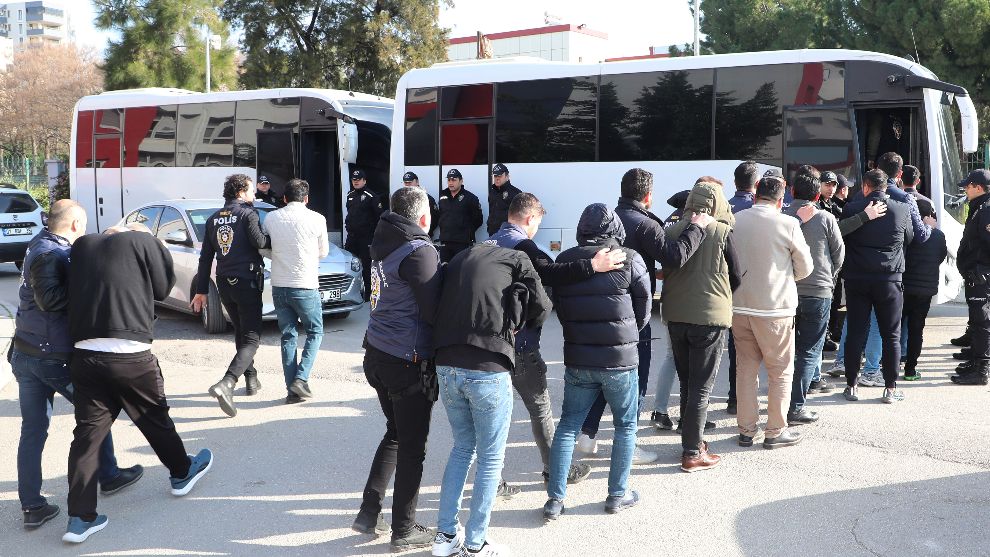 30 milyar TL dolandıran şebekeden 74 kişi tutuklandı