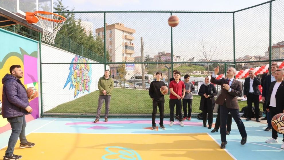 Bu merkez Çayırova’da gençlerin yeni gözde mekanı olacak