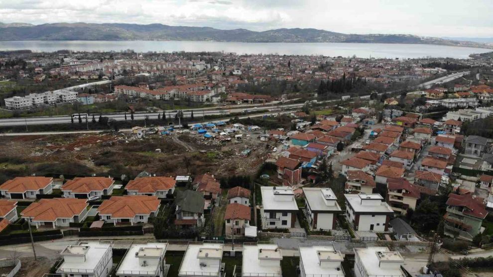 Turizm cenneti Sapanca’ya yakışmayan görüntü