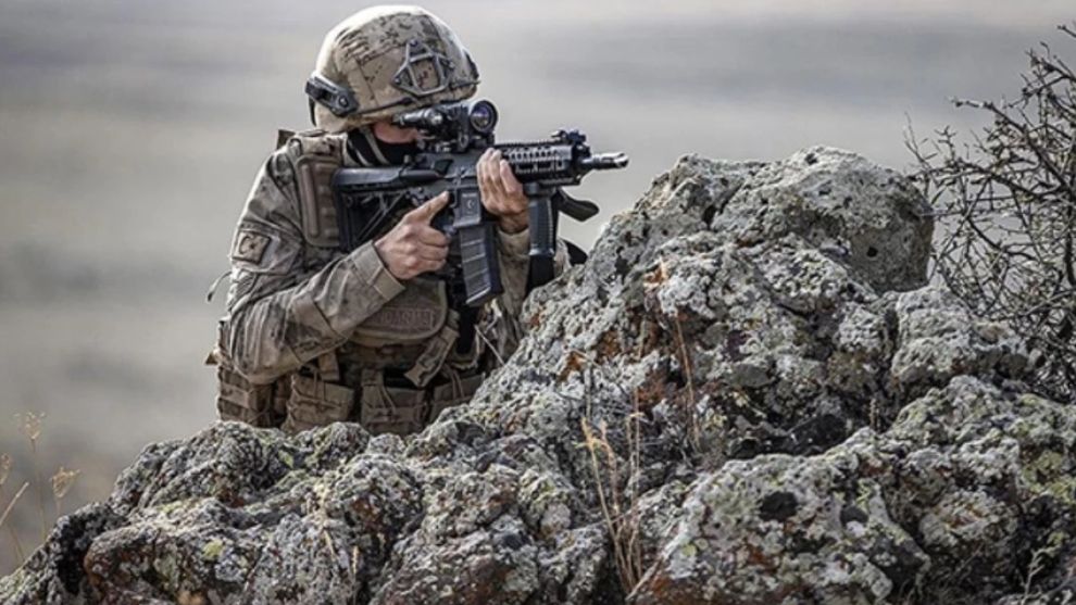 Irak ve Suriye'de 13 terörist etkisiz hale getirildi