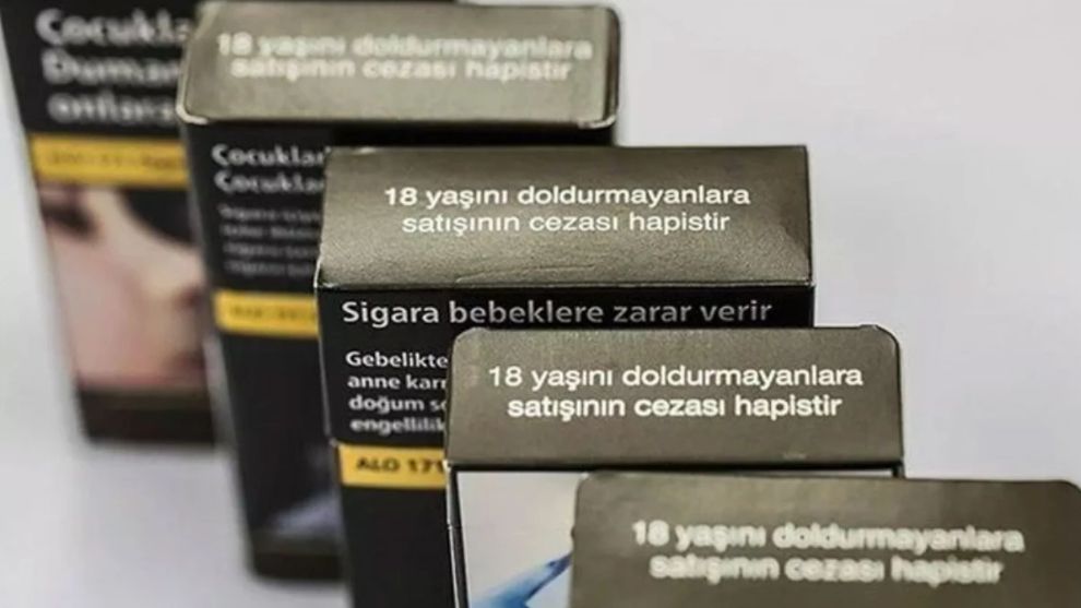 Sigara paketleri değişiyor