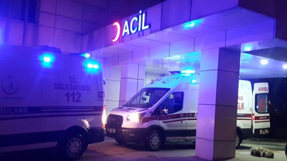 23 yaşındaki genç, oynadığı ruhsatsız tabancayla kendini vurdu