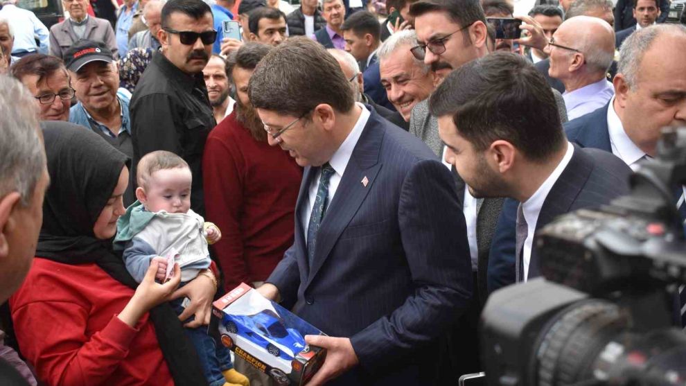 Adalet Bakanı Tunç’tan DEM Partili belediyelere terör uyarısı
