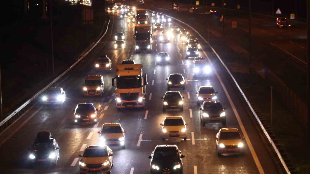 Bolu geçişinde akıcı yoğunluk devam ediyor
