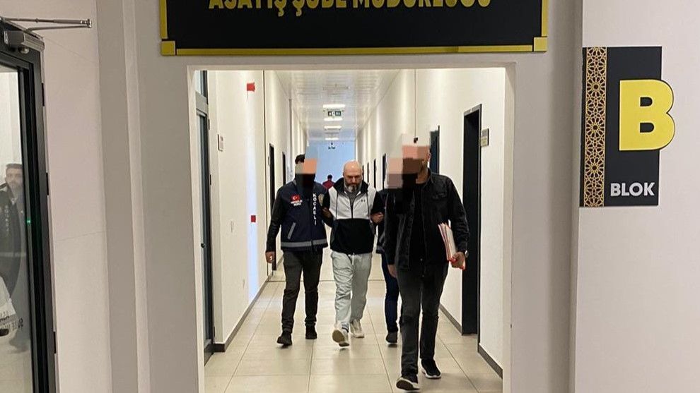 Hırsızlık suçundan aranan şüpheli İstanbul’da yakalandı