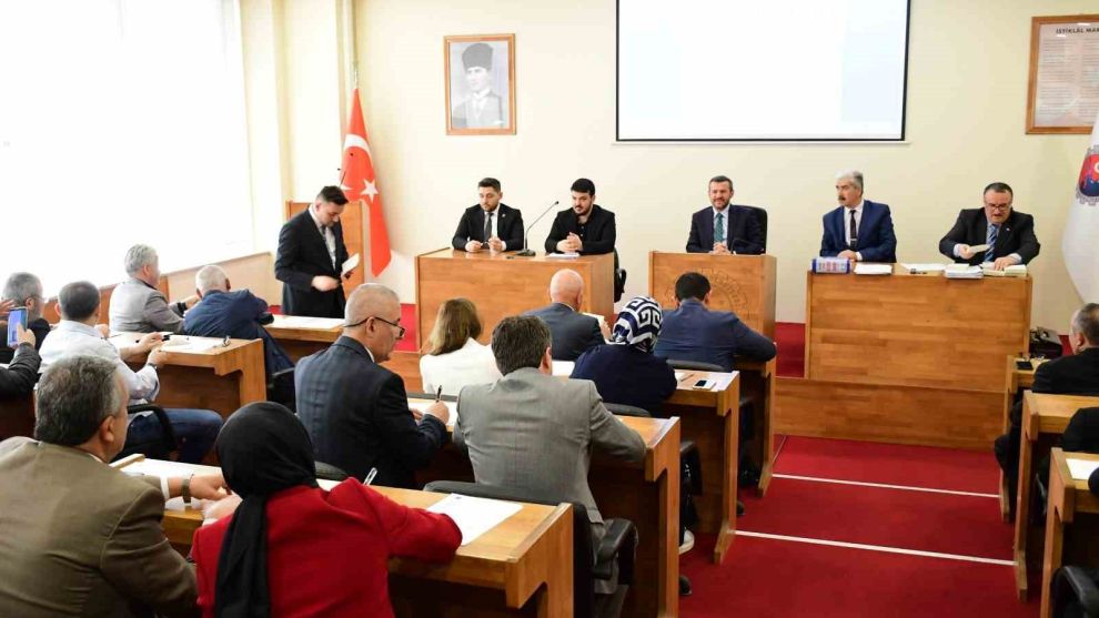 Karabük’te yeni dönemin ilk meclis toplantısı yapıldı