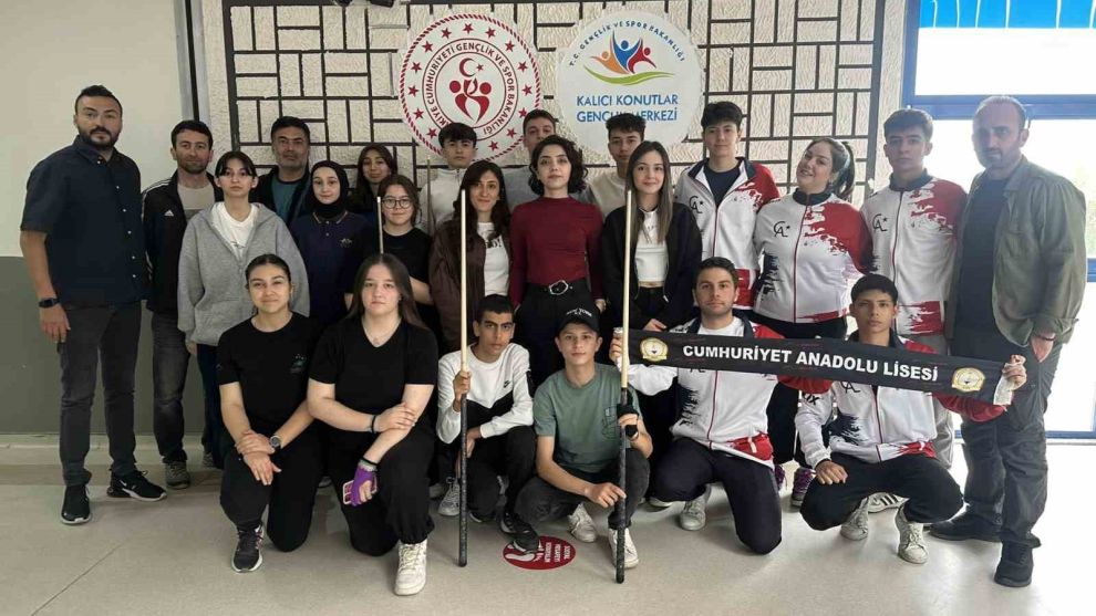 Öğrenciler ıstakalarını konuşturdu