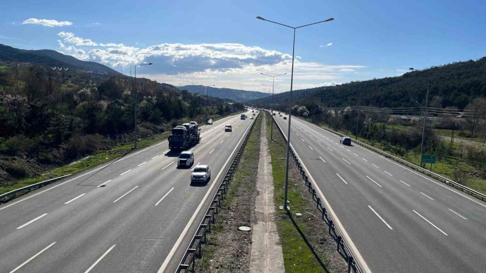 TEM Otoyolu’nun Bolu geçişinde trafik akıcı seyrediyor