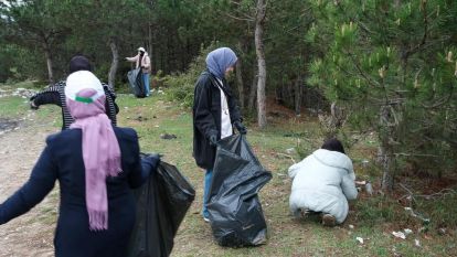 Sarıcalar Yaylası Yolu Temizleniyor: "Orman Benim, Çöp Atmam, Yangını Önlerim" Etkinliği