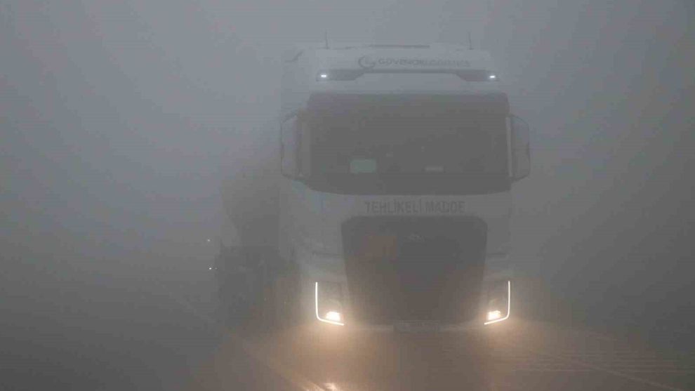 Bolu Dağı'nda göz gözü görmüyor