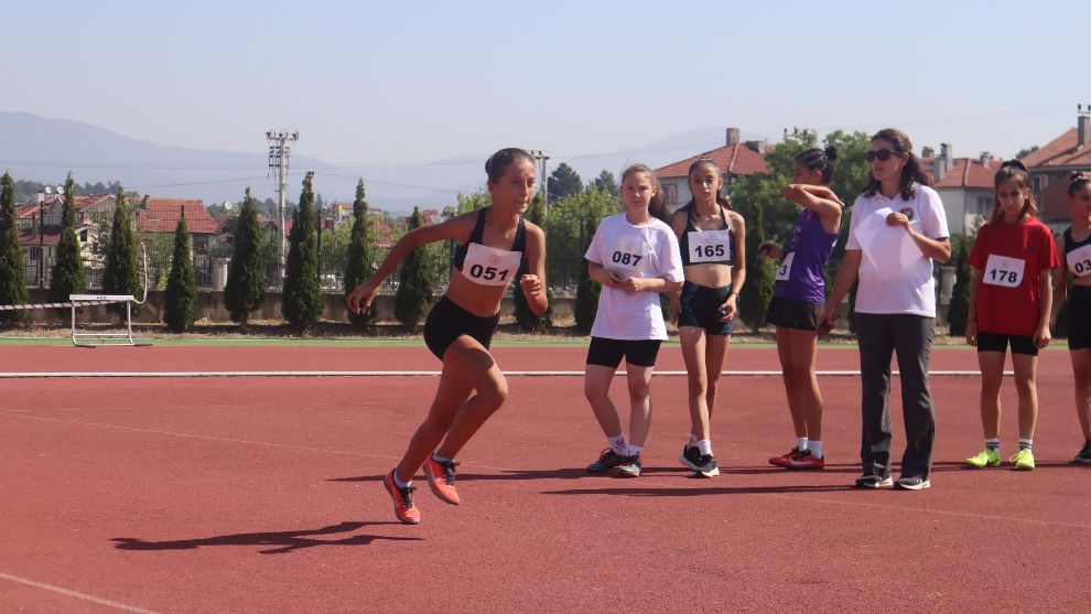 663 sporcu atletizm seçmeleri için kıyasıya yarışıyor