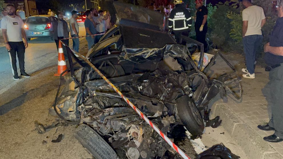 Beton mikseri, otomobili biçti: 1 ölü, 1 yaralı