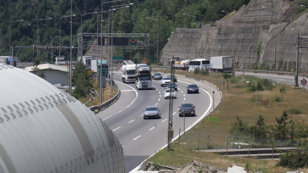 Bolu’da büyük araçların geçişi pazar gününe kadar yasaklandı