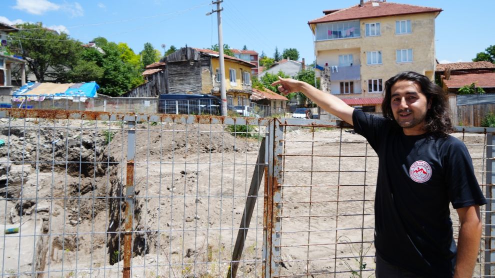 Tarihi hamamın bulunduğu inşaat kazısında hummalı çalışma