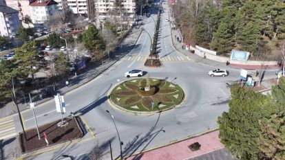 Bolu'da Trafik Işıkları Kaldırıldı, Akıllı Dönel Kavşaklar Kuruldu