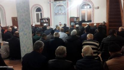 VATAN BORCUNU ÖDEMEYE DUALARLA UĞURLADILAR