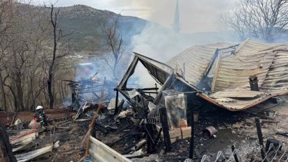 Bolu'da 2 ev, samanlık ve traktör alevlere teslim oldu