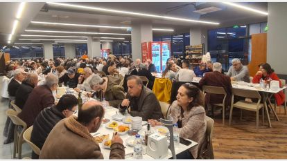 İyi Parti İftar yemeğinde bir arada...