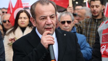Tanju Özcan'da kafa karıştıran paylaşım