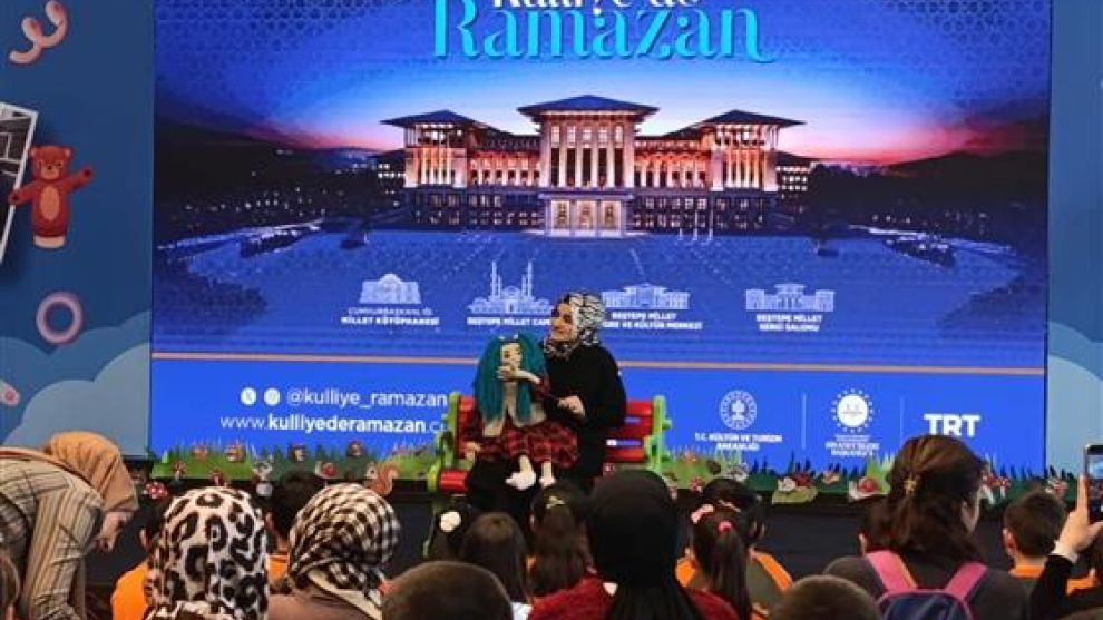 Külliye'de Ramazan Etkinliklerinde Bolulu Hocadan Büyük Başarı