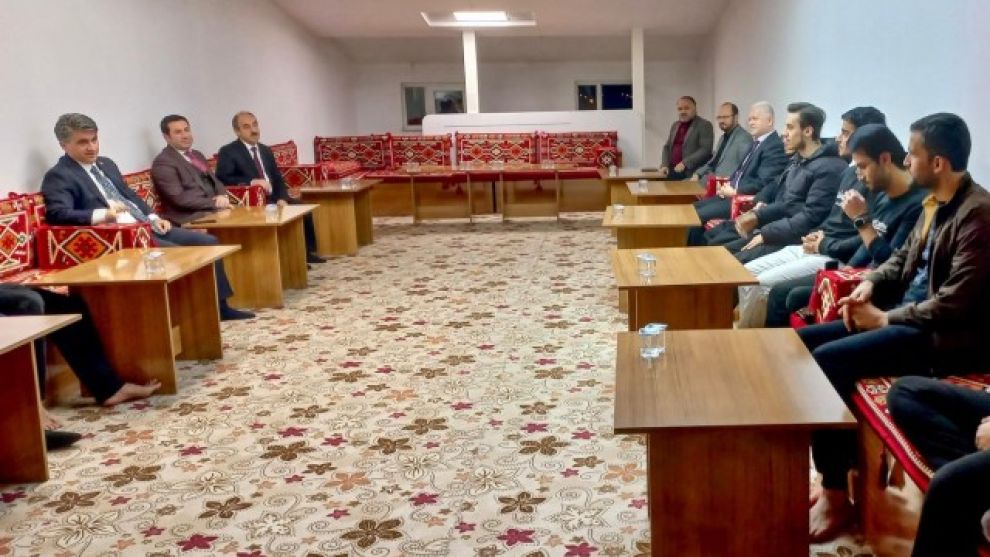 VALİ AYDIN ÖĞRENCİLERLE BULUŞTU