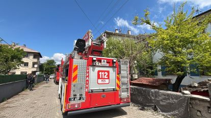 Bolu'da 3 katlı evde çıkan baca yangını söndürüldü