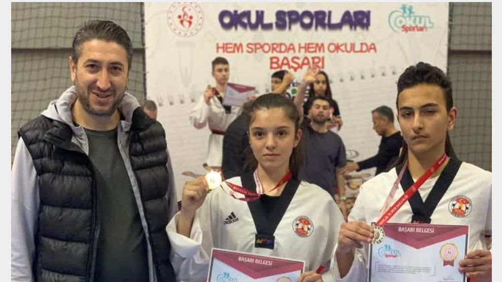 Teakwondo da, 1 Şampiyonluk  1 ikincilik ilimizde...