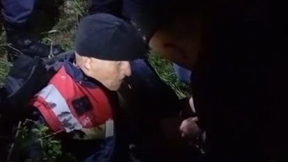 92 yaşındaki kayıp adam, 15 saat sonra ormanda bulundu