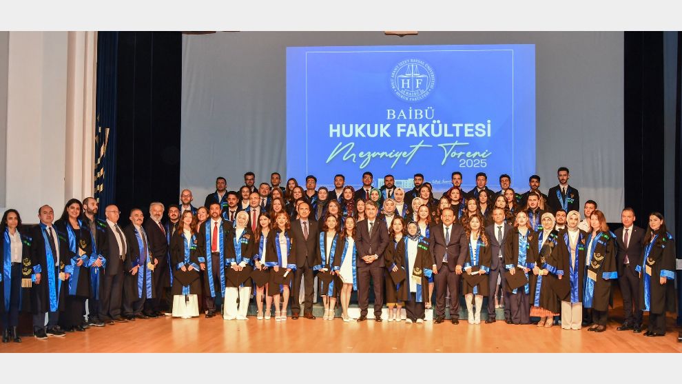 BAİBÜ Hukuk Fakültesi Mezuniyet Töreni BAİBÜ Kültür Merkezinde gerçekleşti