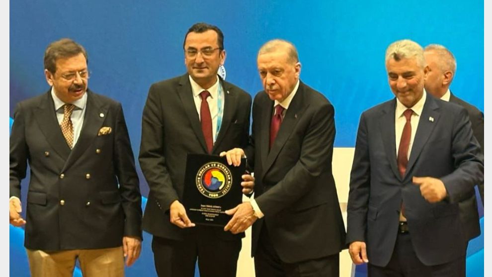 Gören, 20. Hizmet Yılı Ödülünü, Cumhurbaşkanı Erdoğan'dan aldı…