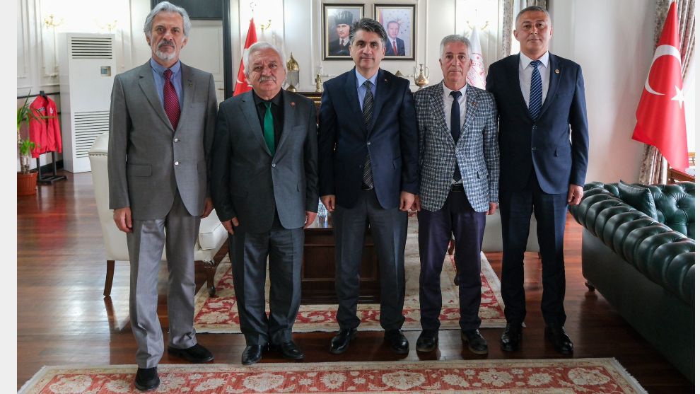 İl Genel Meclisi CHP Grubu Valilikte...