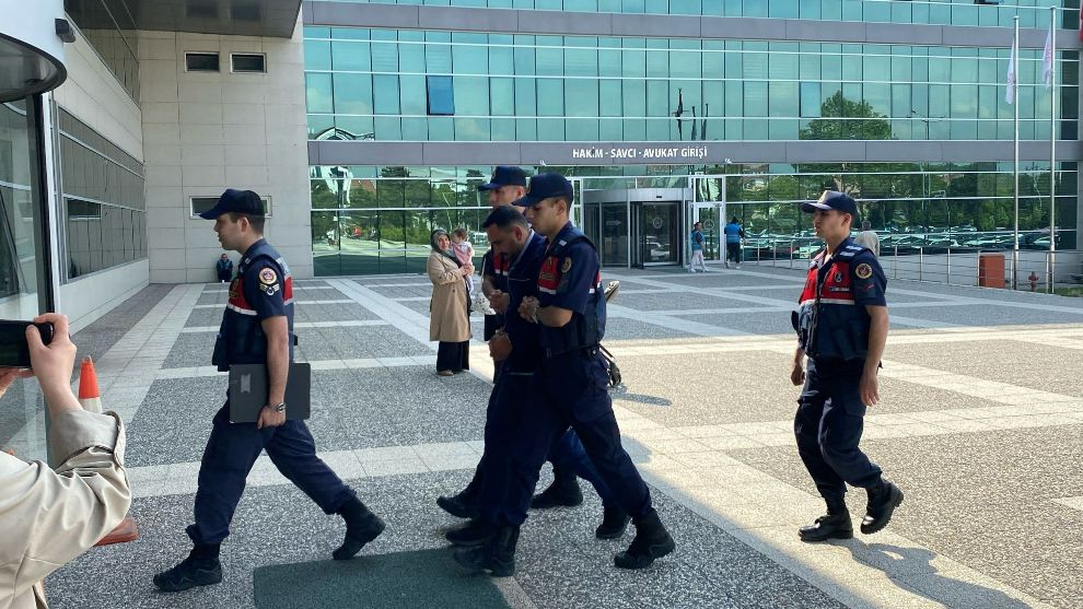 Ormanlık alanda yetiştirdiği kenevirleri sulamaya giderken yakalandı