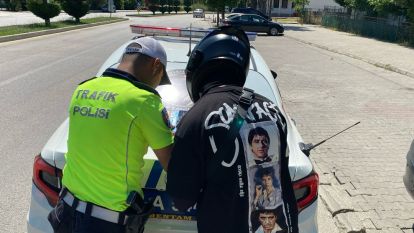 Sosyal medyada şov yapan sürücü polisten kaçamadı: Gözaltına alındı