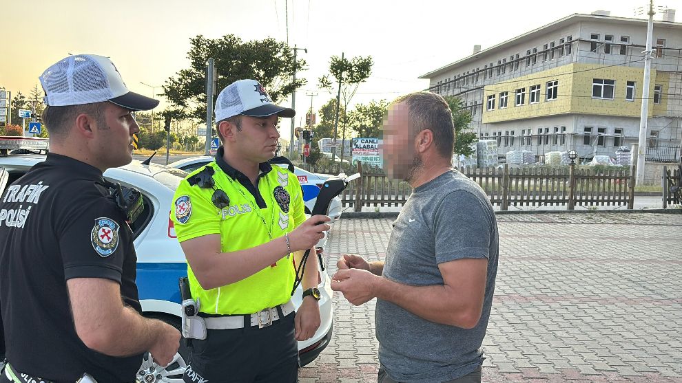 Bayram trafiğinde hem alkollü hem de ehliyetsiz sürücüye 50 bin TL ceza